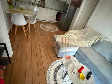 Apartament 2+1 per Qira ne Vlore
