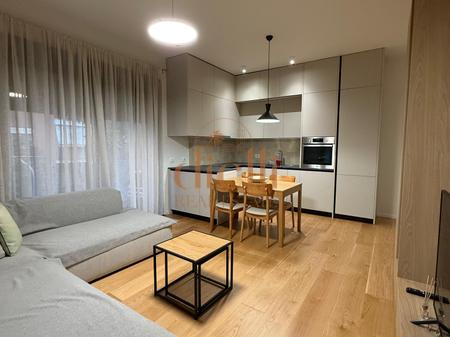 Apartament 2+1 per Qira tek Rruga e Kosovareve