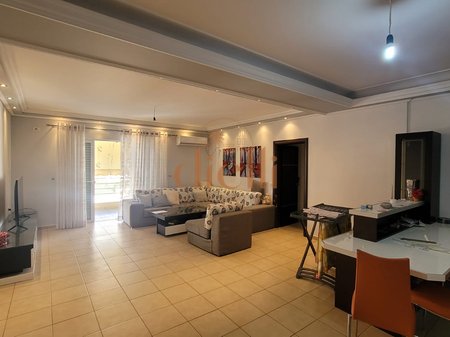 Apartament 3+1+2 per Shitje ne Sarande