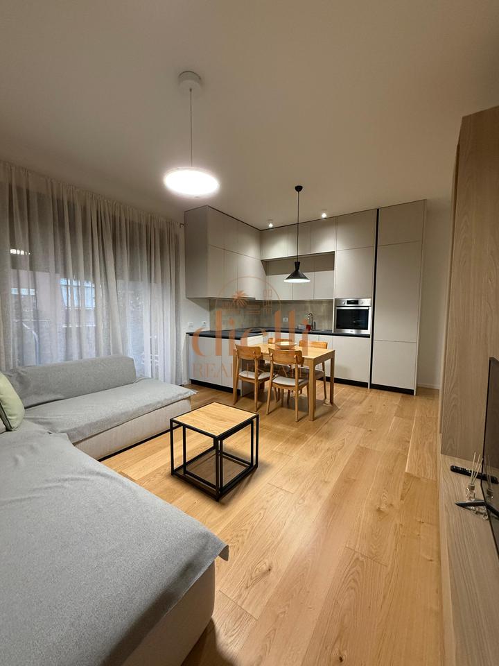 Apartament 2+1 per Qira tek Rruga e Kosovareve