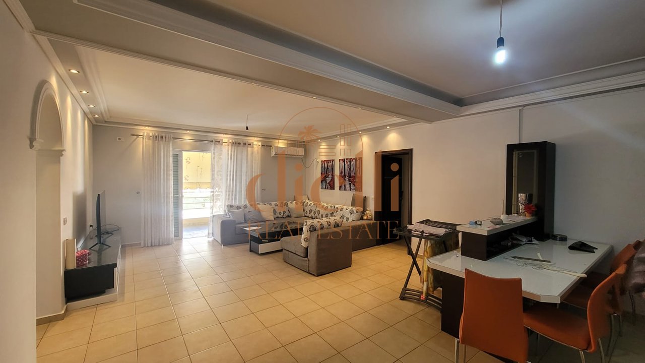 Apartament 3+1+2 per Shitje ne Sarande