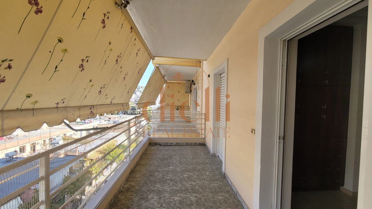 Apartament 3+1+2 per Shitje ne Sarande