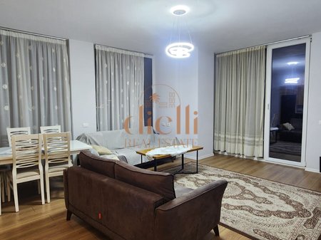 Apartament 2+1+2 per Shitje tek Rruga 4 Deshmoret