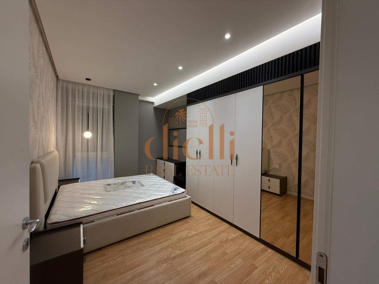 Apartament 2+1 per Qira tek Rruga e Dibres