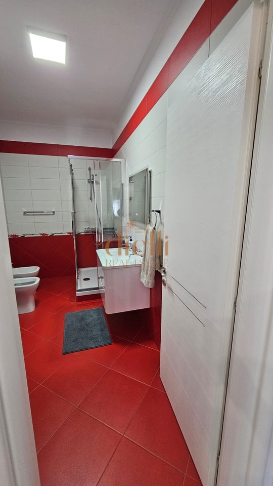 Apartament 3+1+2 per Qira tek Kopshti Botanik