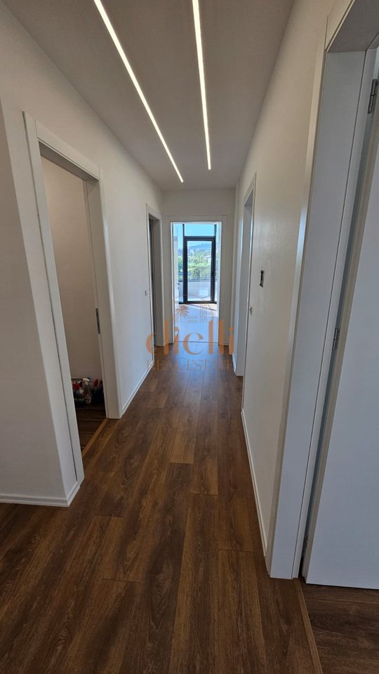 Uffici in affitto presso Lake View Residence