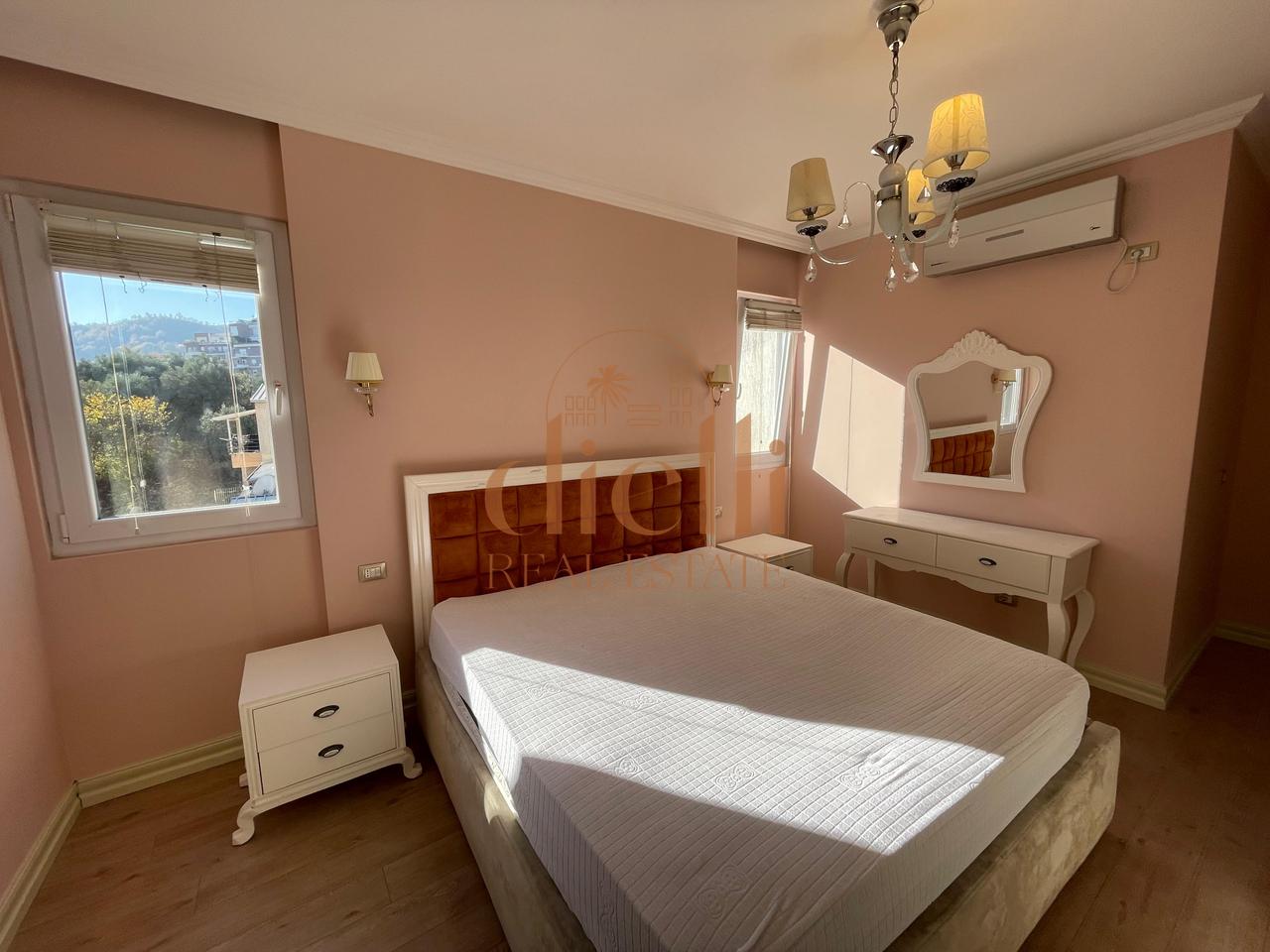 Apartament 3+1+2 per Qira tek Liqeni Thate