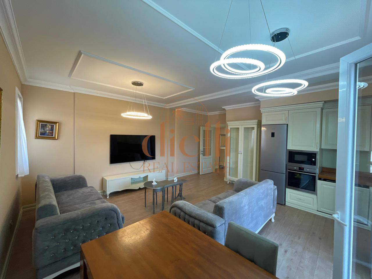 Apartament 3+1+2 per Qira tek Liqeni Thate