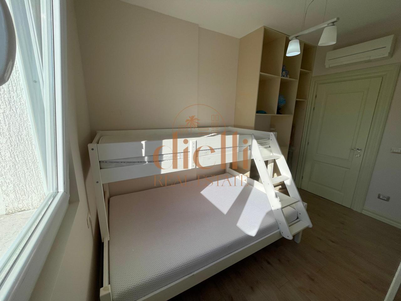 Apartament 3+1+2 per Qira tek Liqeni Thate