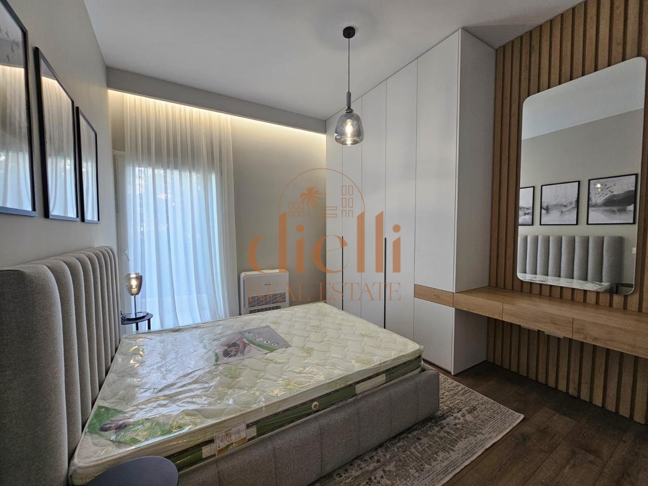 Appartamento 3+1+2+Posto Auto in Affitto vicino al Giardino Botanico