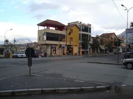 Apartament 1+1 per Shitje tek Shkolla e Bashkuar