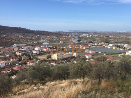 Ekskluzive! Shtëpi për Shitje ne mes te natyres, në Marikaj, Pjesa Kodrinore