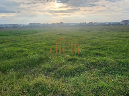 Toke per Shitje ne Kamez