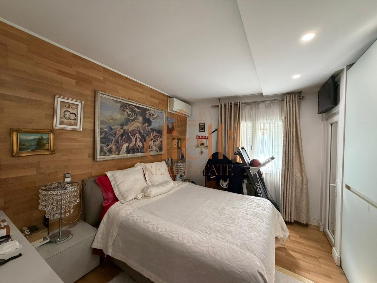 Apartament 3+1+2 + Garazh per Shitje pranë Shkollës “At Zef Pllumi”