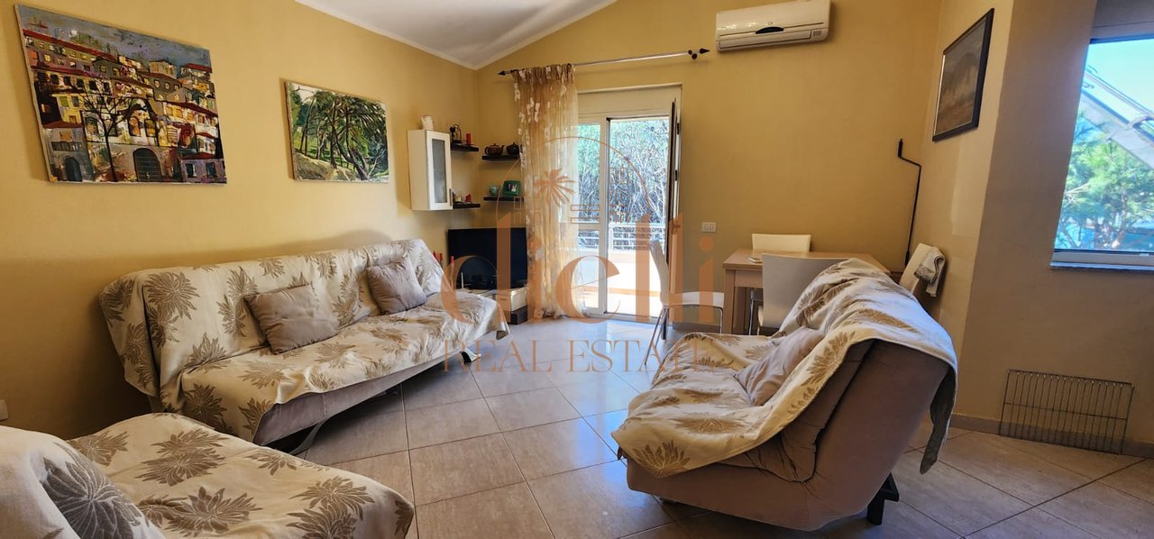 Apartament 1+1 per Shitje ne Qerret