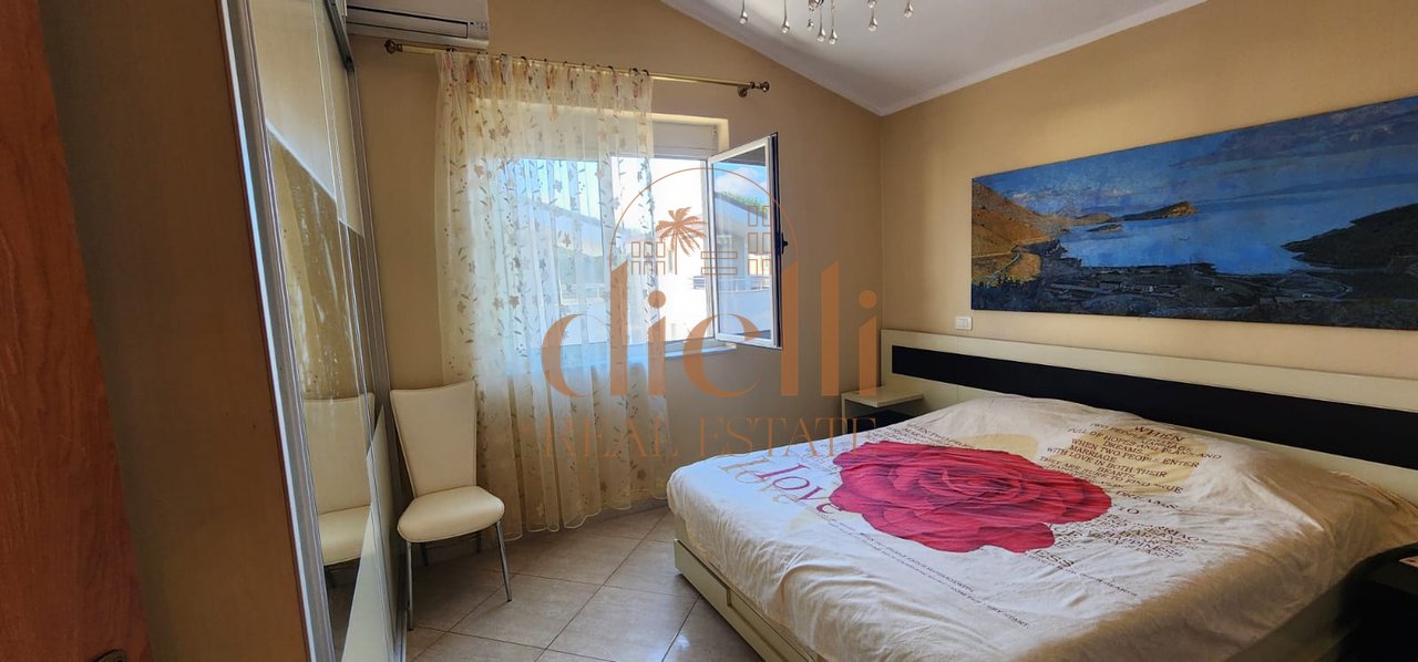 Apartament 1+1 per Shitje ne Qerret