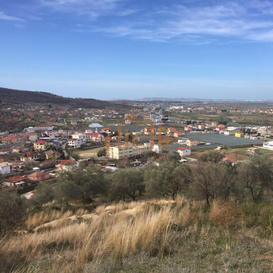 Ekskluzive! Shtëpi për Shitje ne mes te natyres, në Marikaj, Pjesa Kodrinore
