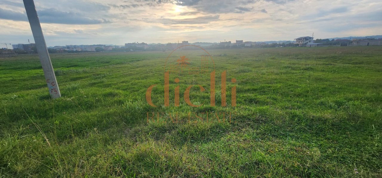 Toke per Shitje ne Kamez