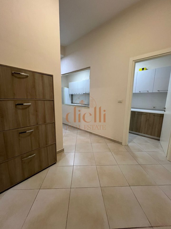 Apartament 1+1 per Qira tek Fresku