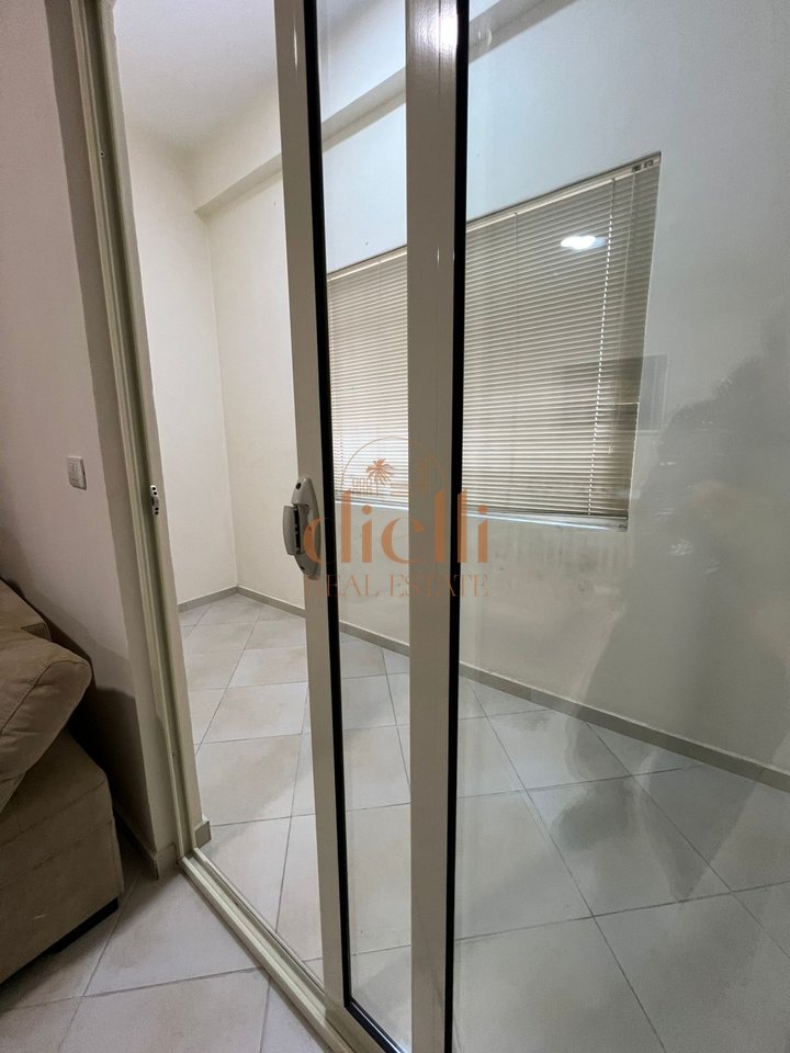 Apartament 1+1 per Qira tek Fresku