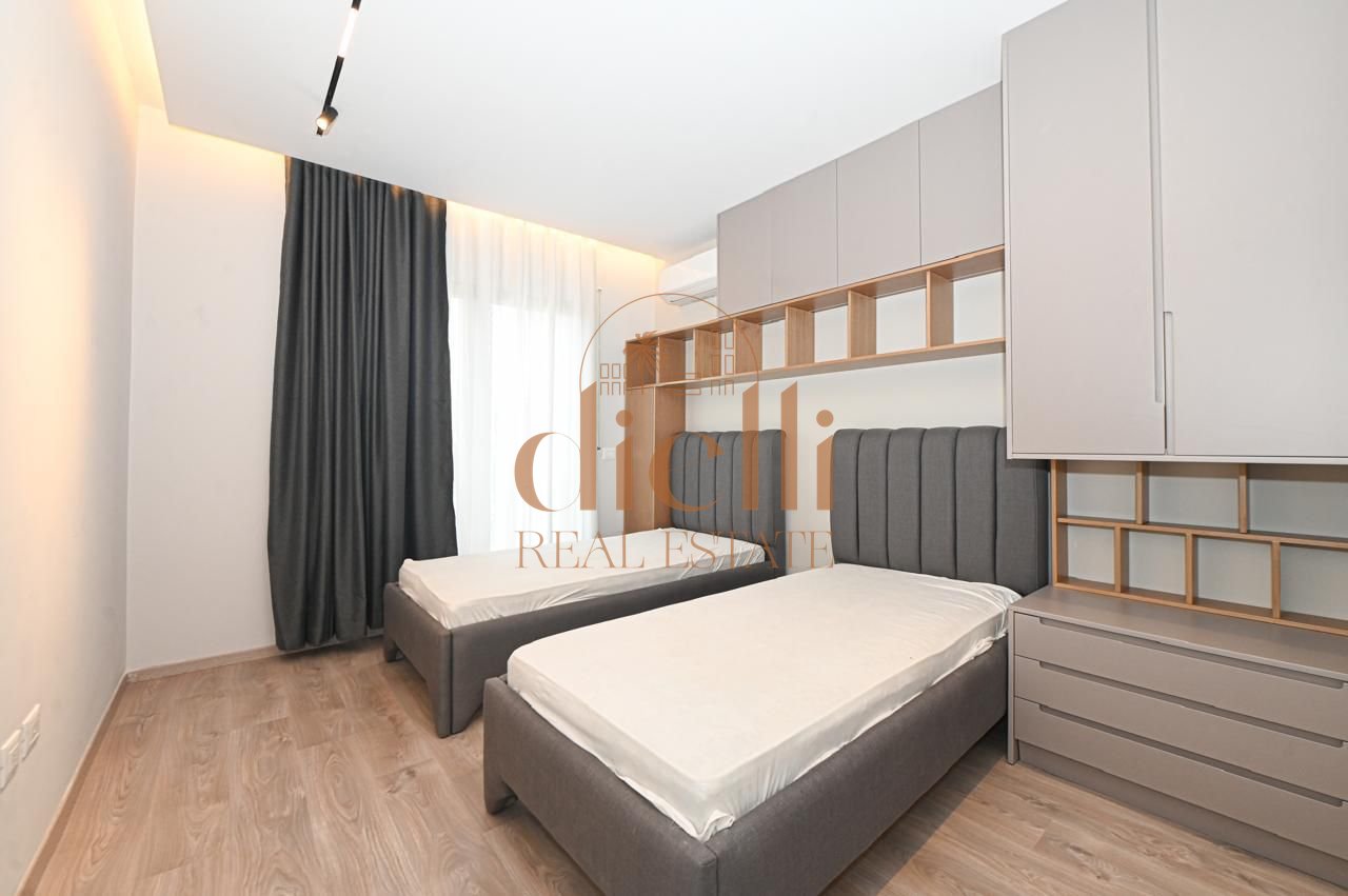 Apartament 2+1+2+Post Parkimi per Qira tek Kompleksi Delijorgji