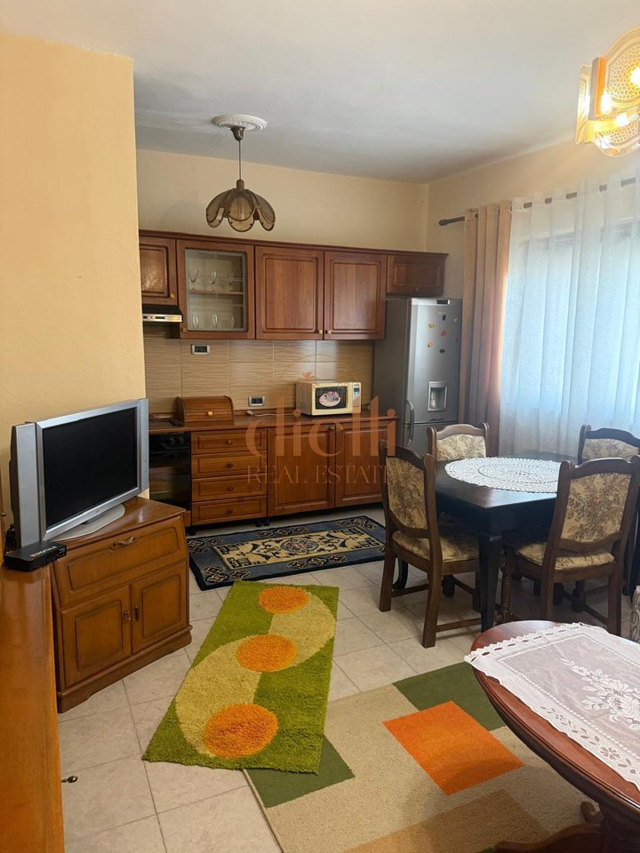 Apartament 2+1 per Qira ne Tufine
