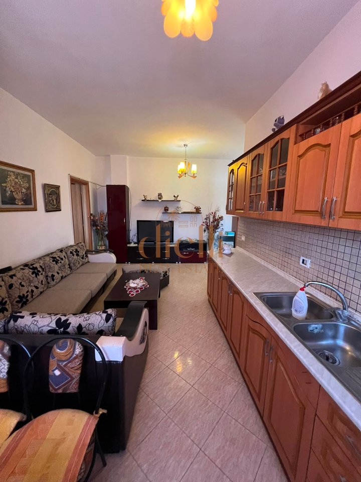 Apartament 1+1 per Shitje ne Plazh Durres