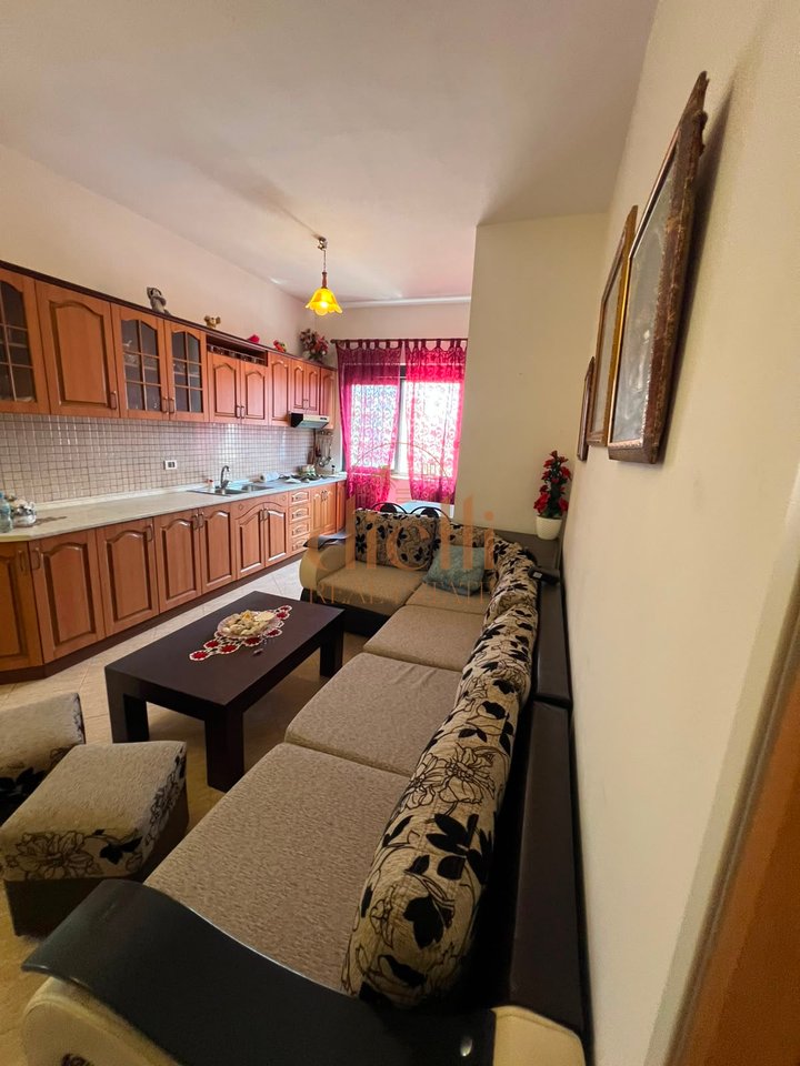 Apartament 1+1 per Shitje ne Plazh Durres