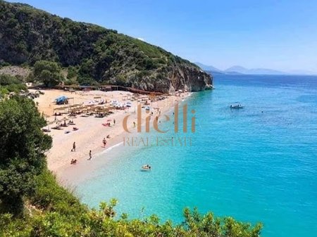 Apartament 2+1+Post Parkimi per Shitje ne Drymades Dhermi