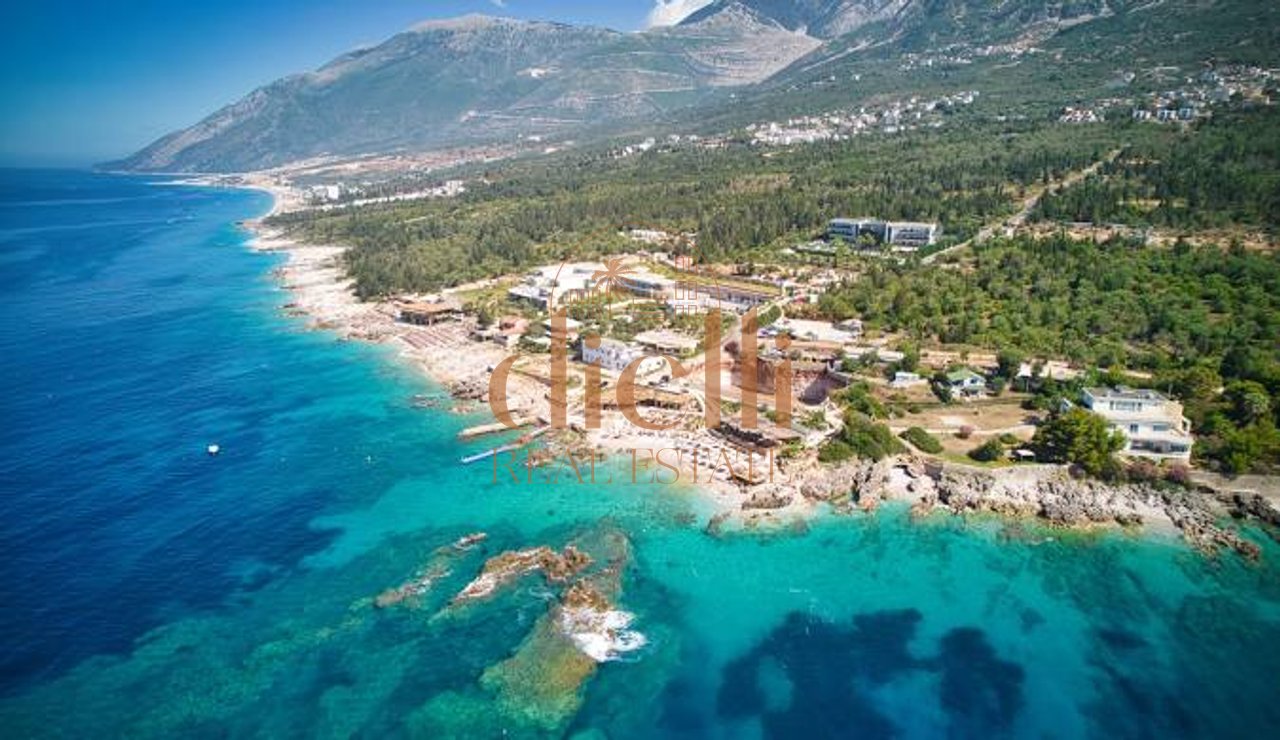 Apartament 2+1+Post Parkimi per Shitje ne Drymades Dhermi
