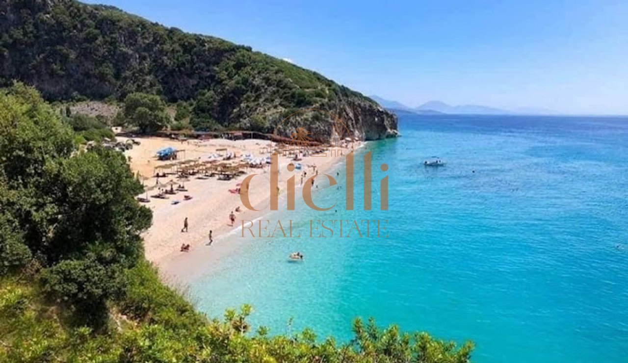 Apartament 2+1+Post Parkimi per Shitje ne Drymades Dhermi
