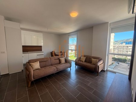 Apartment 2+1 for Sale in Shengjin