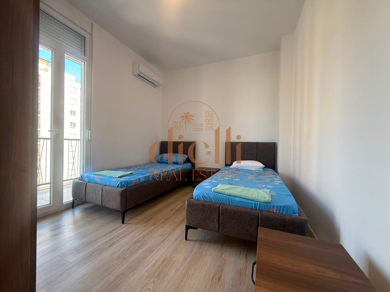 Apartment 2+1 for Sale in Shengjin
