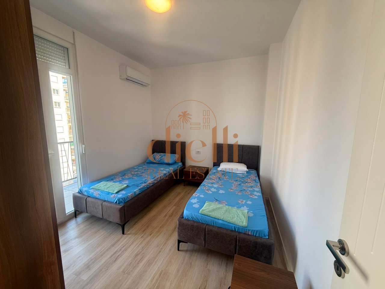 Apartment 2+1 for Sale in Shengjin