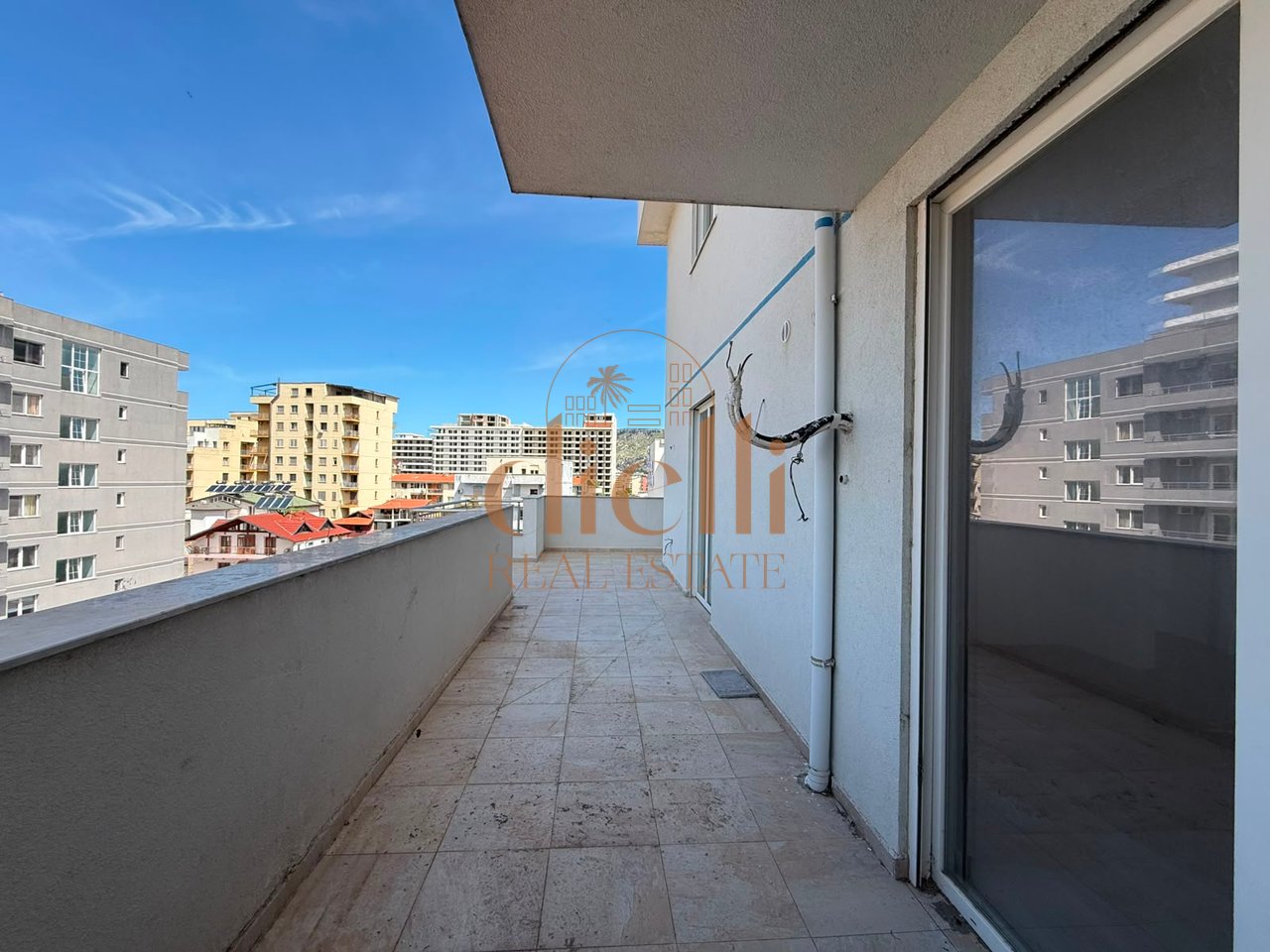 Apartament 1+1+Verande per Shitje ne Shengjin