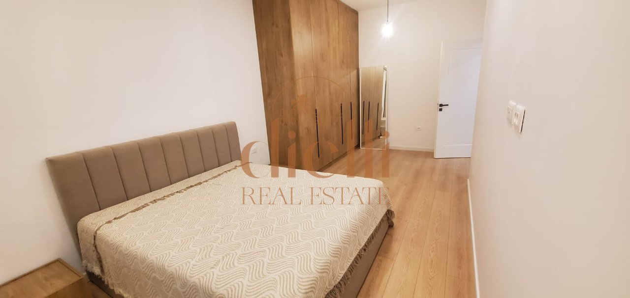 Apartament 2+1 per Qira tek Rruga e Barrikadave