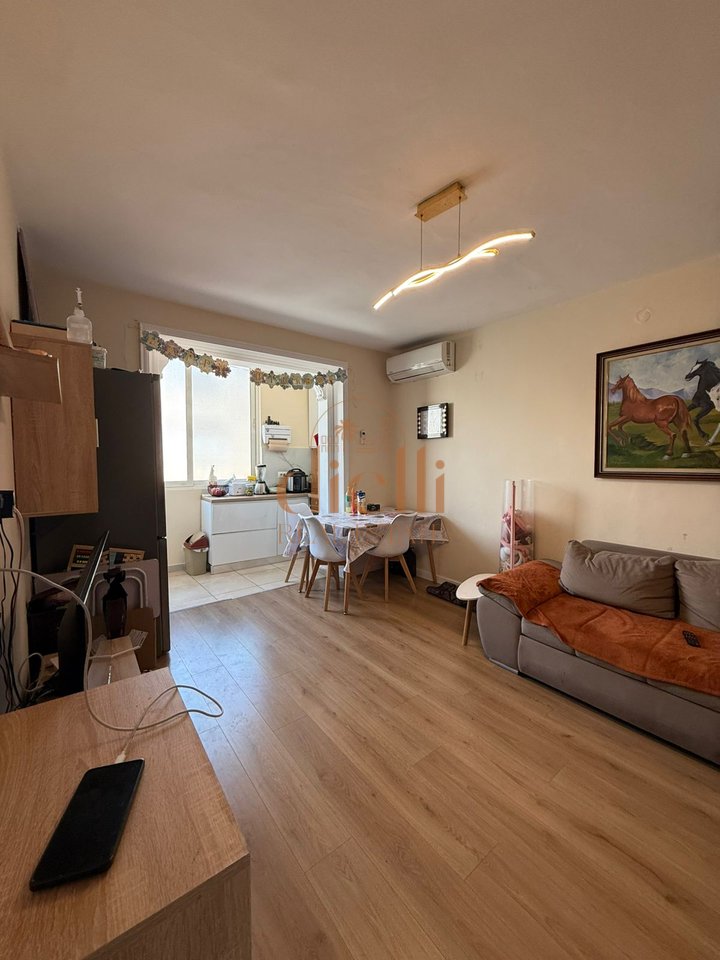 Apartament 1+1 per Shitje tek Harry Fultz