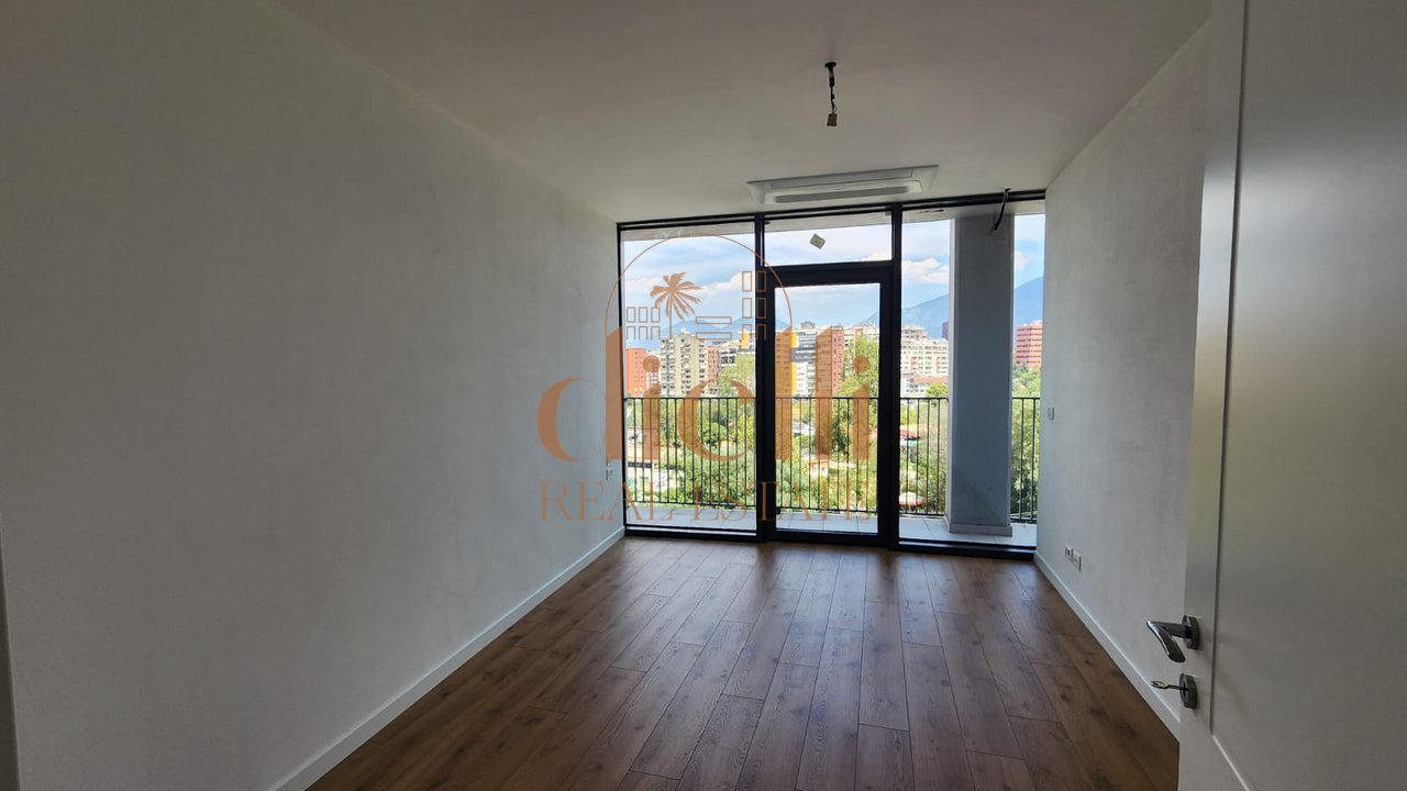 Appartamento 2+1+2 in vendita presso Lake View Residence Lago di Tirana