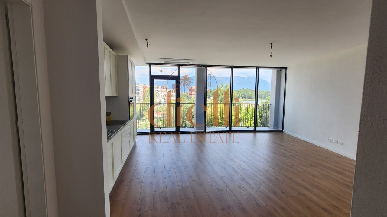 Appartamento 2+1+2 in vendita presso Lake View Residence Lago di Tirana