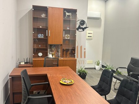 Commercial Space + Parking Lot for Sale on Barrikadave Street