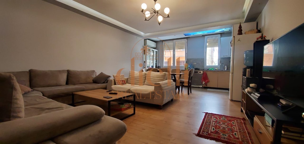 Apartament 2+1+2 per Shitje tek Kopshti Zoologjik
