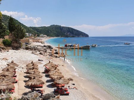 Apartament 2+1+Post Parkimi per Shitje ne Drymades Dhermi