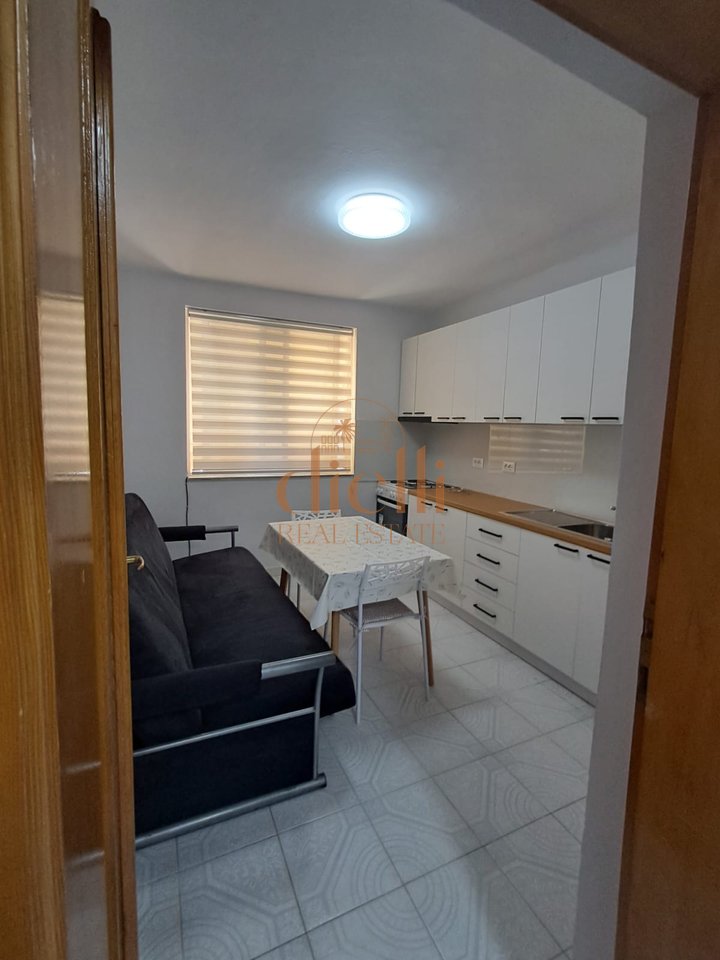 Apartment 1+1 for Rent in Bllok