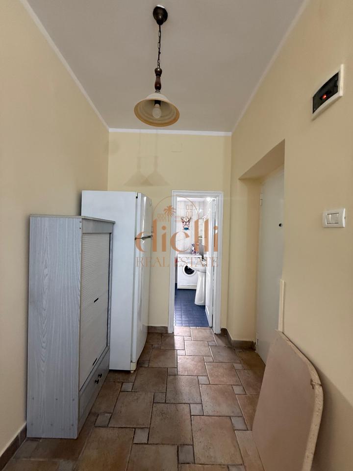 Apartament 1+1 per Shitje tek Rruga Bardhyl