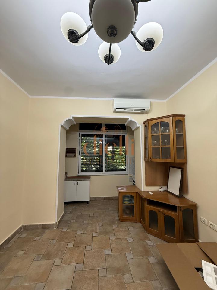 Apartament 1+1 per Shitje tek Rruga Bardhyl