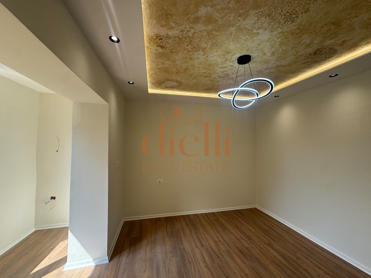 Apartament 1+1 per Shitje tek Brraka