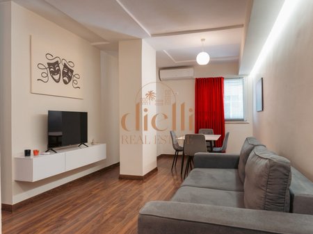 Apartment 2+1 for Sale at Myslym Shyri