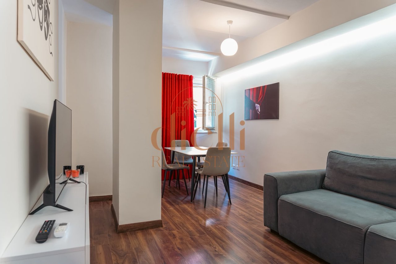 Apartment 2+1 for Sale at Myslym Shyri