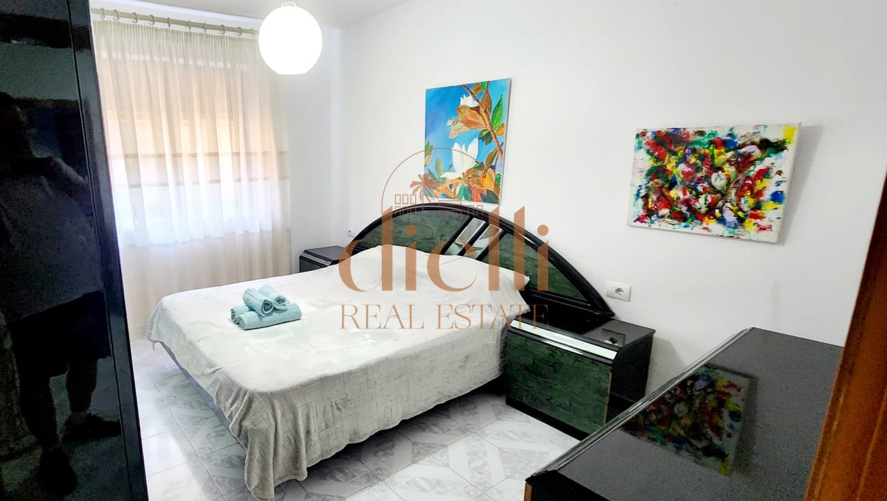 Apartament 2+1 per Qira ne Qender