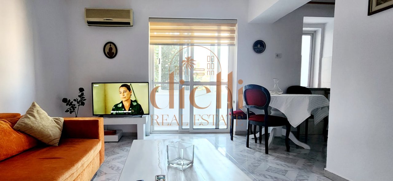 Apartament 2+1 per Qira ne Qender
